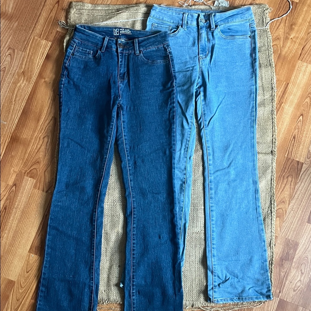 Women’s Blue Boot-Leg Jeans - Denim 2 Pair women’s small 1 light wash 1 dark w